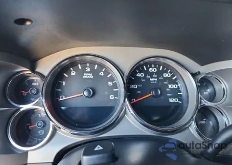 2011 Chevrolet Silverado K1500 Lt z USA, uszkodzony, nr VIN 1GCNKSE05BZ101635